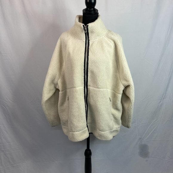 Old Navy Active Cream Sherpa Fleece Jacket with Black Trim - Picture 3 of 8